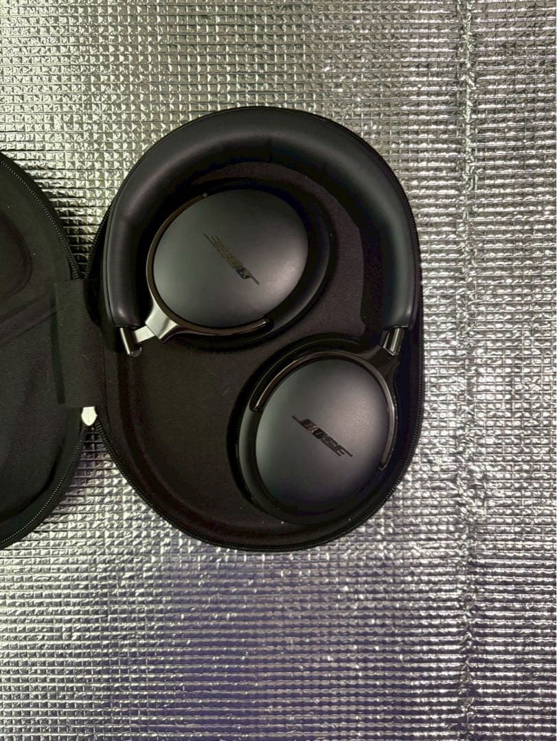 美品　Bose QuietComfort Ultra Headphones 黒