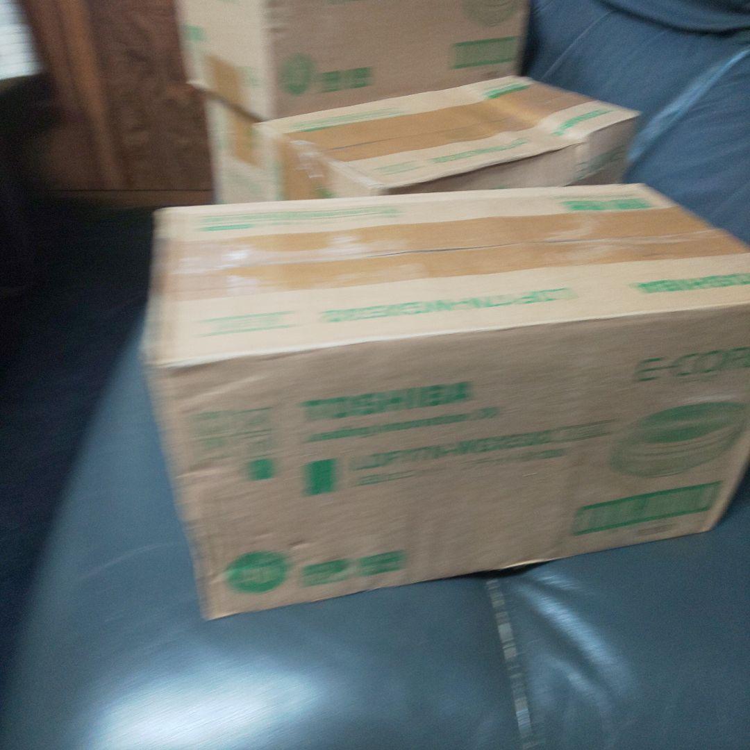 売約済み みかまん様 東芝 LED蛍光灯 LDF17N-WGX53/2 11箱