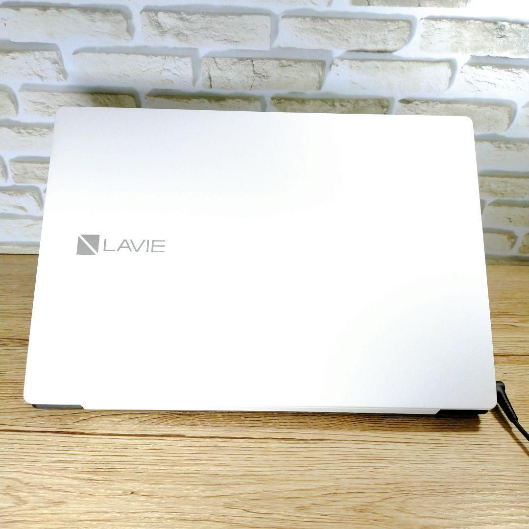 すぐに使える第8世代 NECノートパソコン Windows11 Office付き