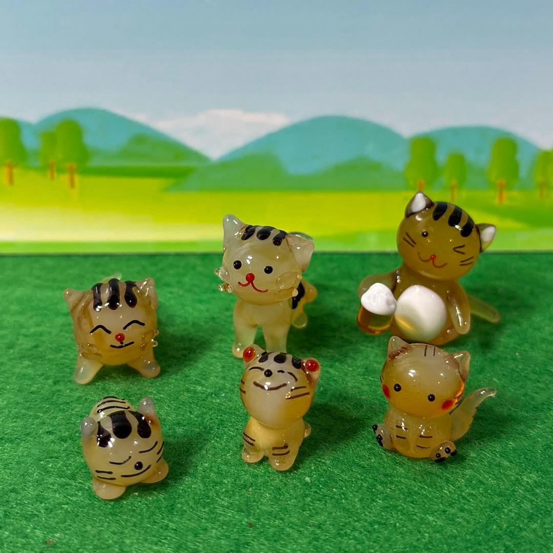茶トラ　ガラス細工　ミニチュア