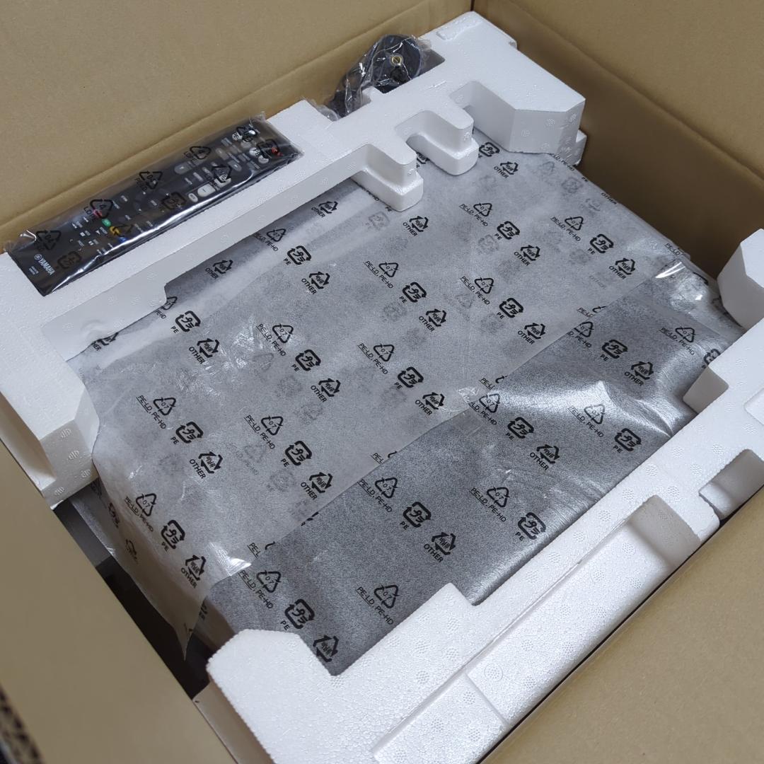 ヤマハ AVレシーバー AVアンプ YAMAHA RX-V6A 【動作極美品】