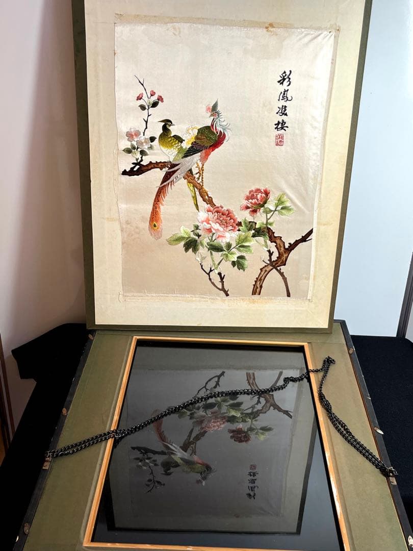 レア　希少【湘繍】ヴィンテージ 刺繍額 中国画 美術品 古美術　ガラス額　花鳥図