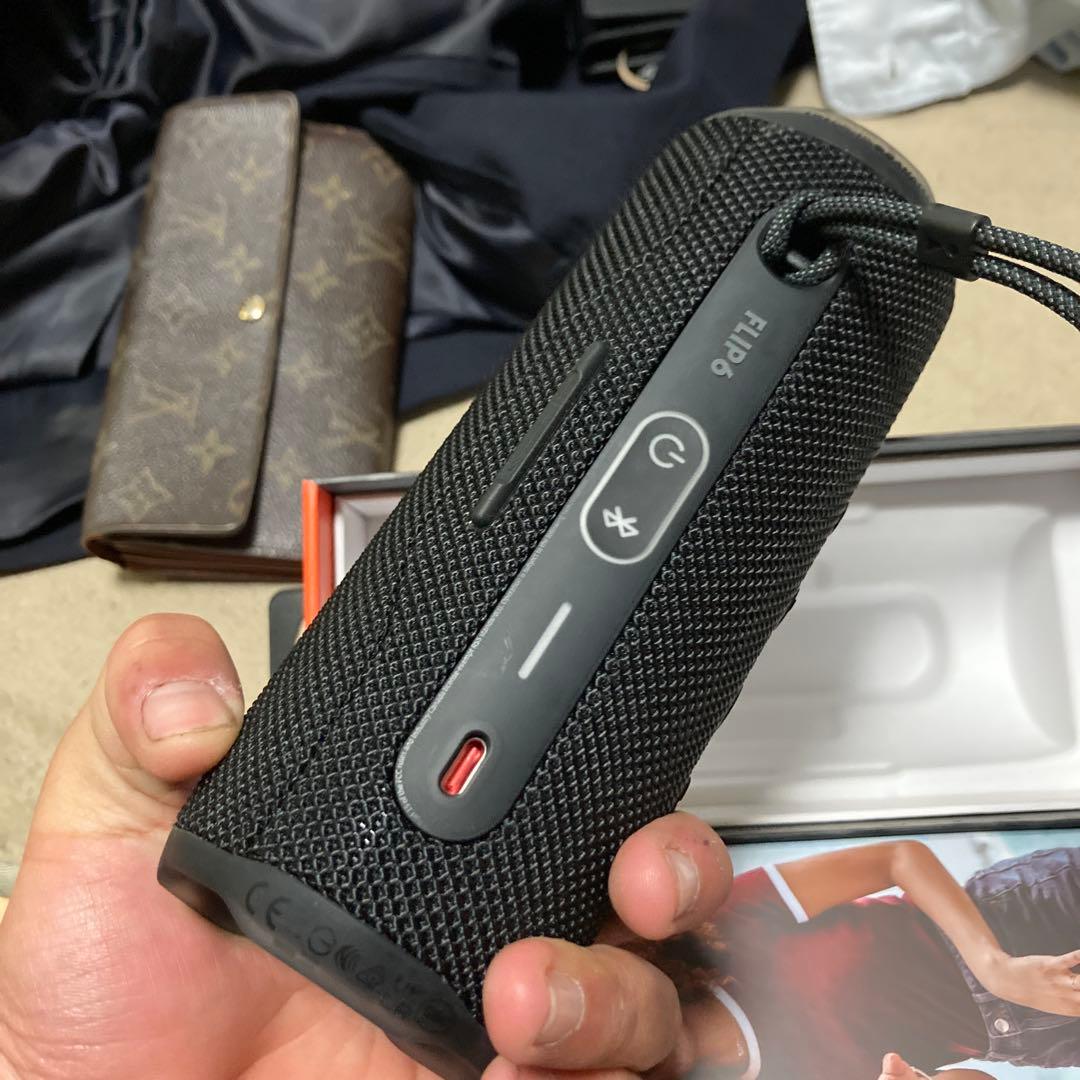 JBL flip6！こんなに状態いいのは他にないと思います！