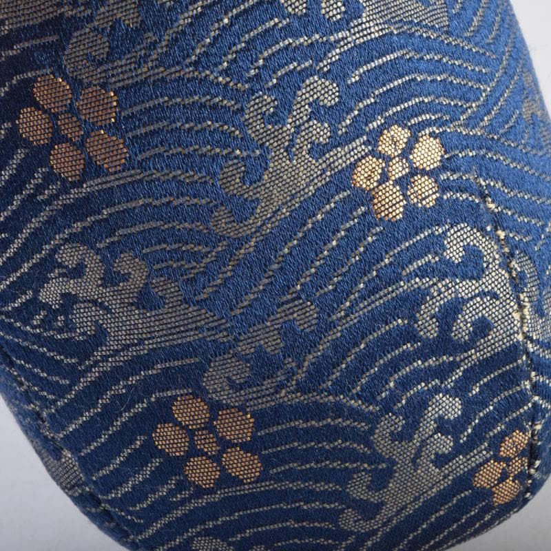 茶道具　瀬戸焼　古瀬戸　肩衝茶入　仕覆付　裏千家十四代淡々斎極め箱　M　8765