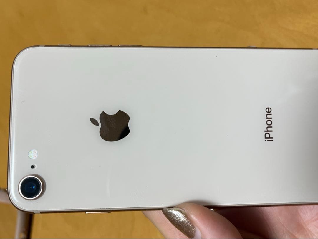 S*）様 iPhone8