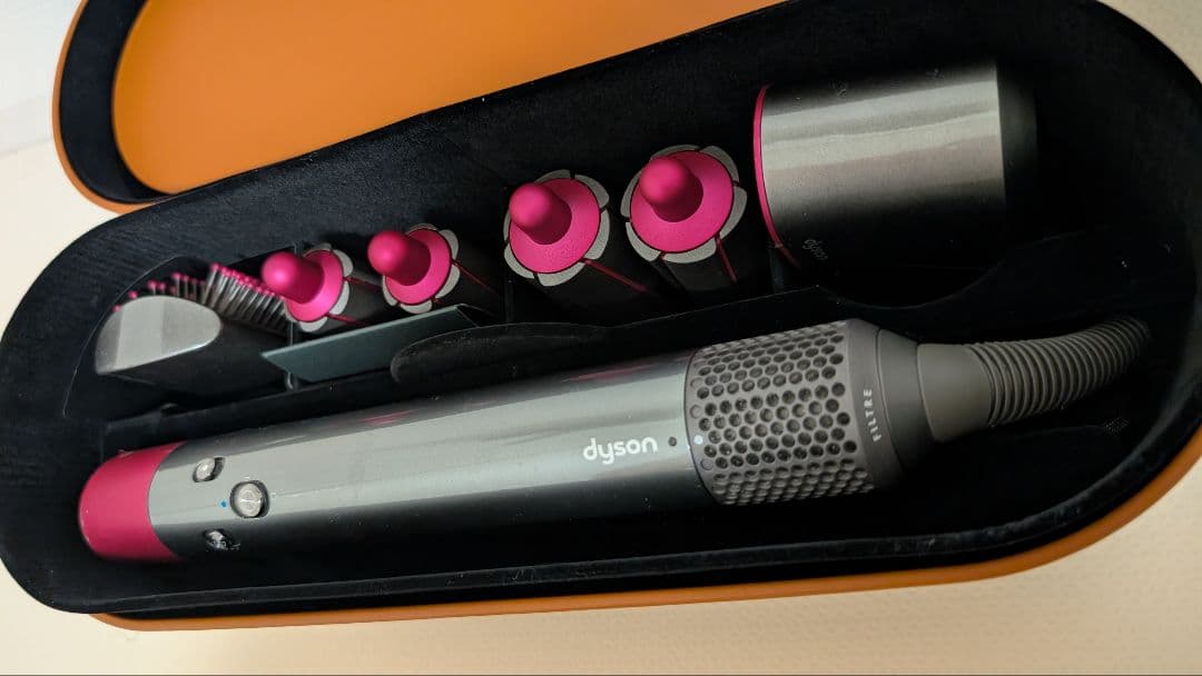 【dyson/ダイソン】エアラップドライヤーSH01 アタッチメント付