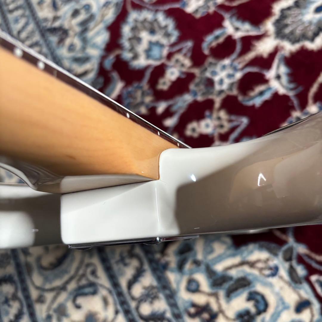 【レア美品】Burns LONDON / Cobra DX ホワイト　ギター