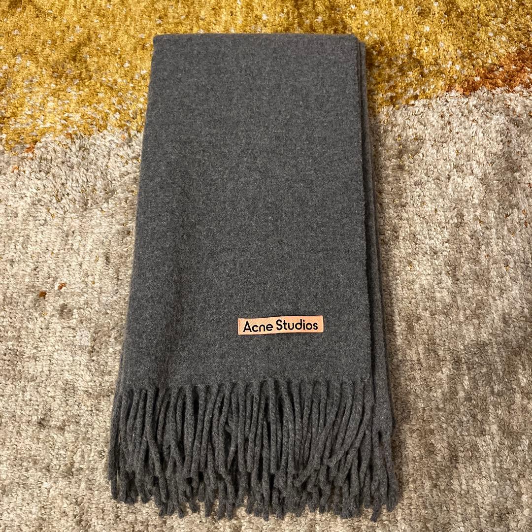 Acne Studios グレー マフラー ウール