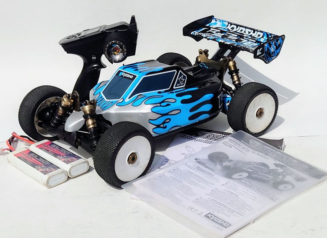 京商 1/8 インファーノ MP9e レディセット ブラシレス BT付