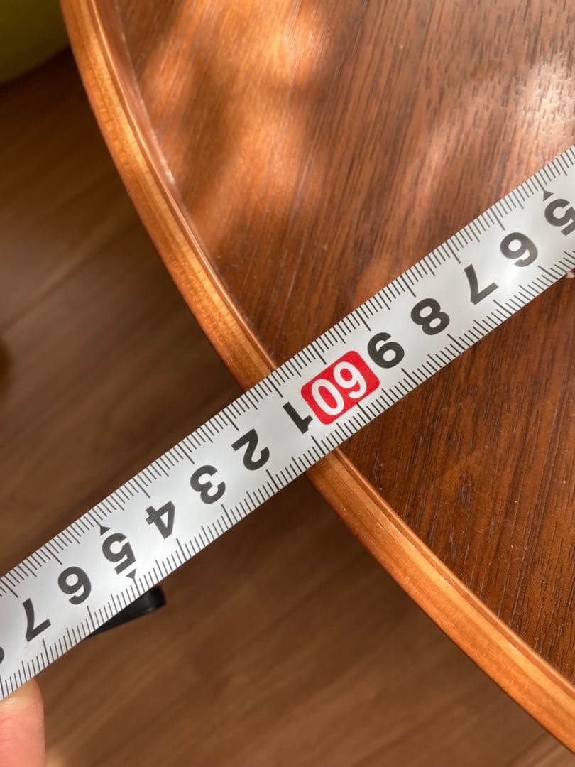 アクタス　ドラムスパフ　円形木製テーブル（傷あり）