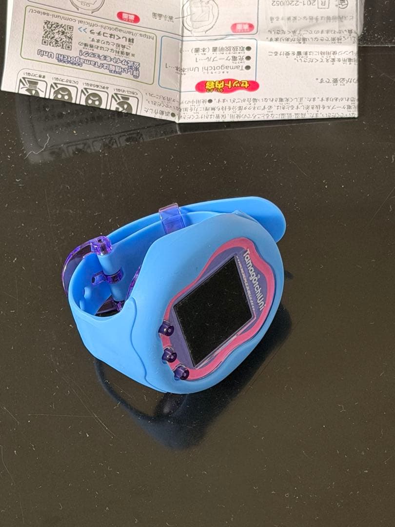 Tamagotchi Uni 青