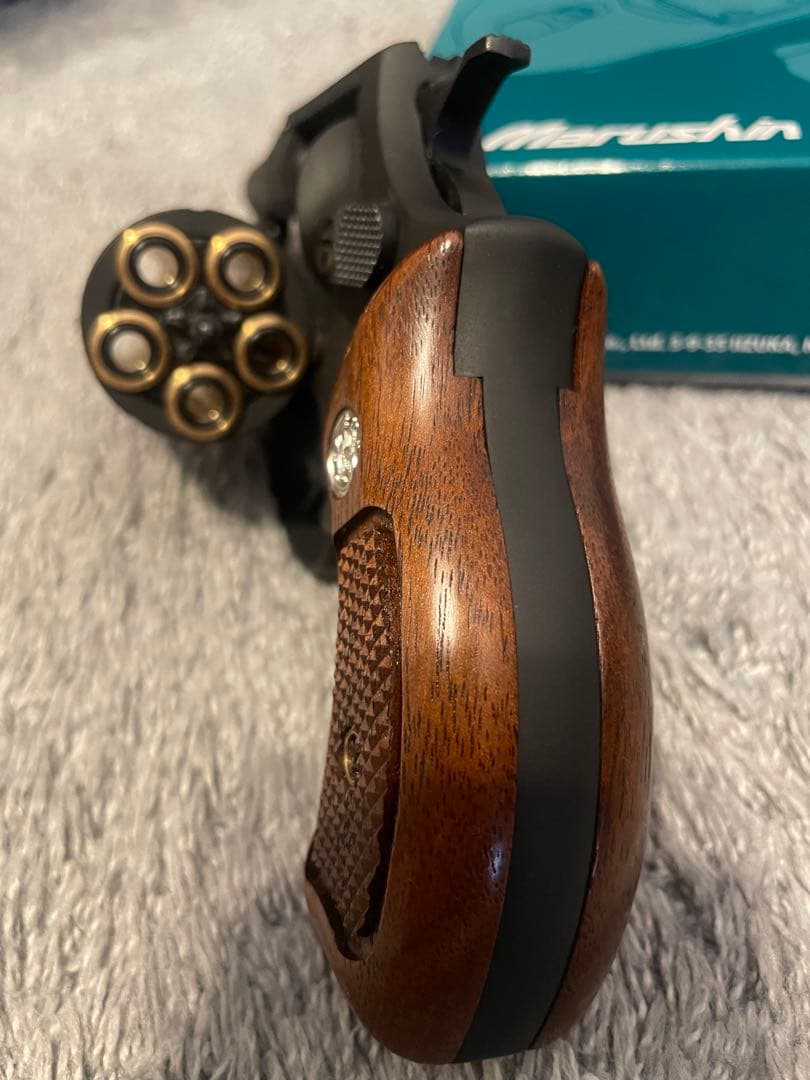 マルシン工業　S&W M36 2inch 木製グリップ　ブラックヘビーウェイト
