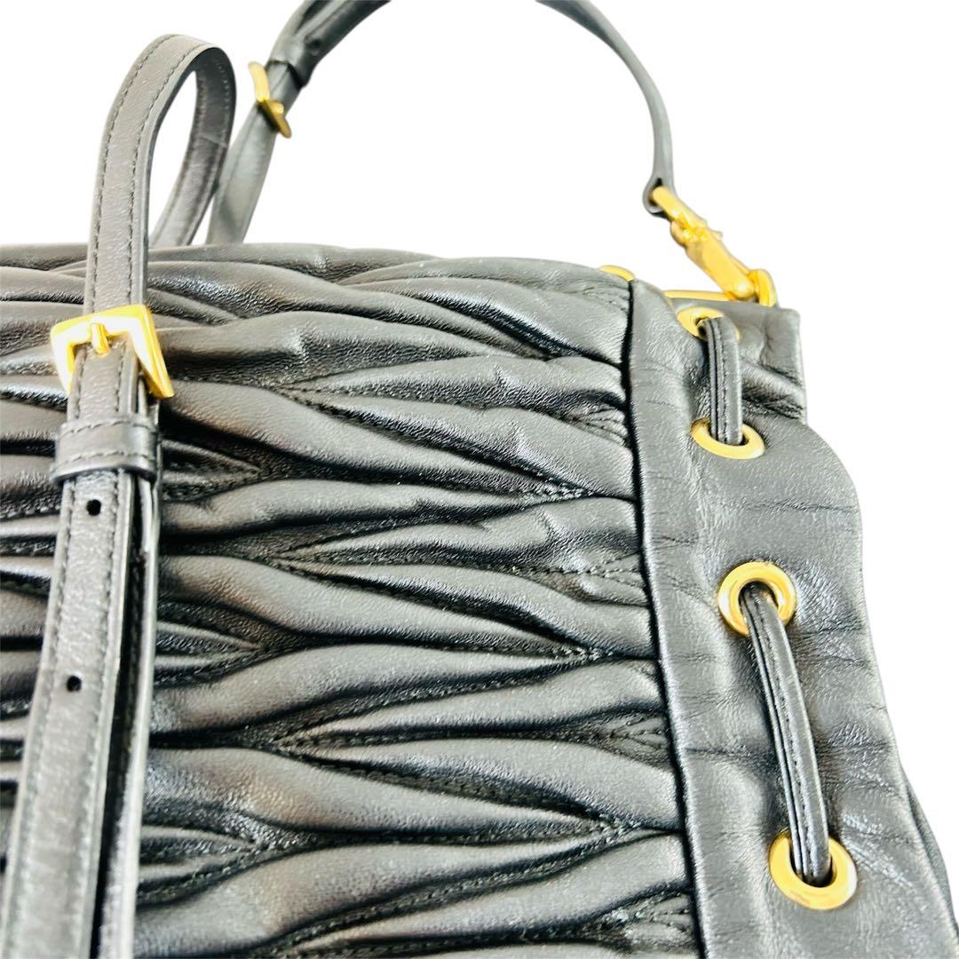 【miu miu】マテラッセ ブラック 2wayハンドバッグ