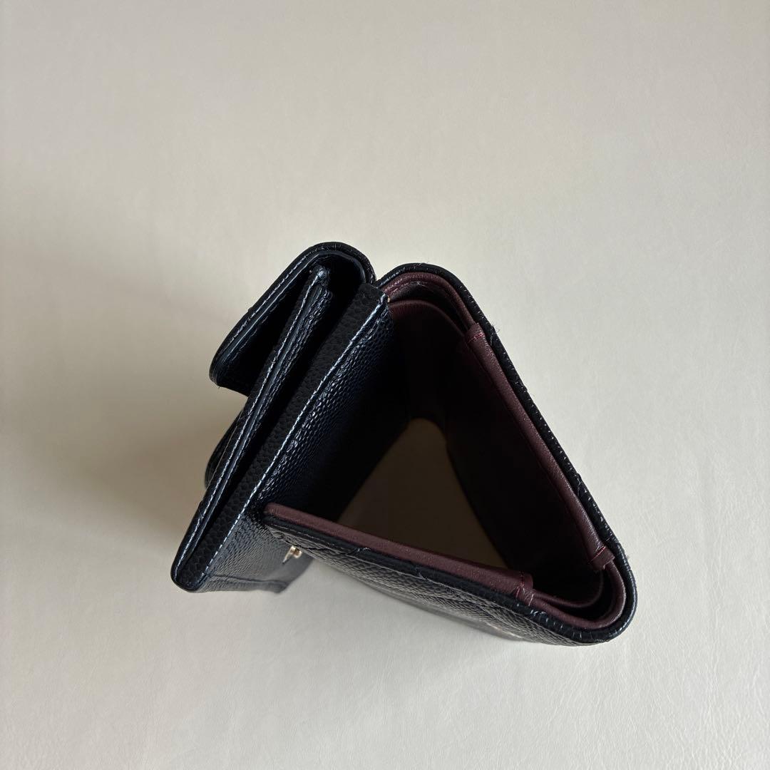 キッチン戦隊クックルン★CHANELシャネル三つ折り財布　キャビアスキン黒