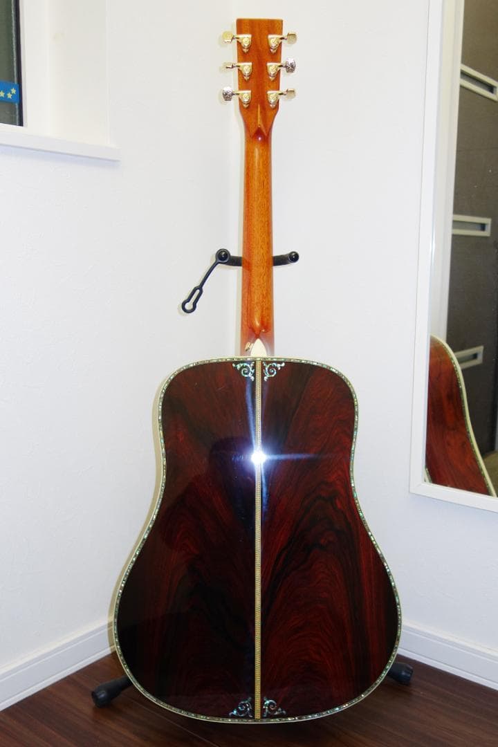 Toya Guitar　TD-80　イングルマンスプルース＆ココボロ単板