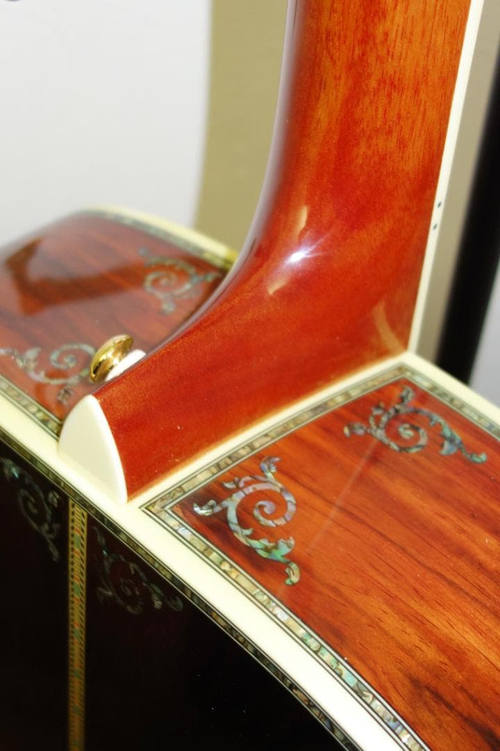 Toya Guitar　TD-80　イングルマンスプルース＆ココボロ単板