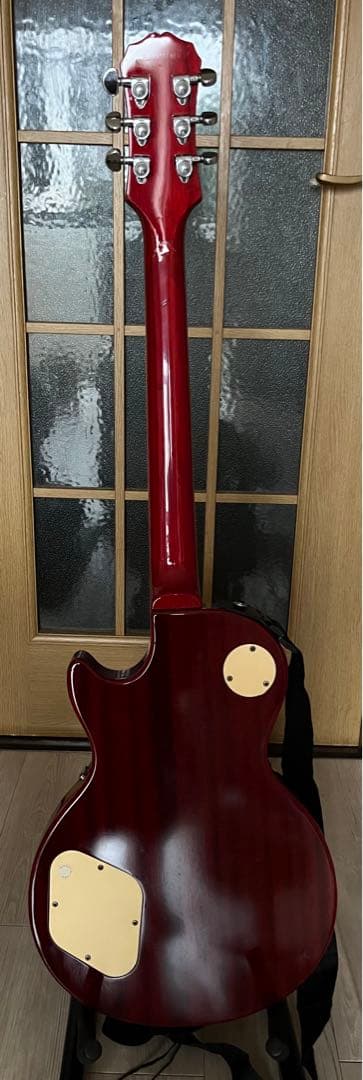 エピフォンレスポールクラシックby Gibson アンプ等おまけ付き　最終
