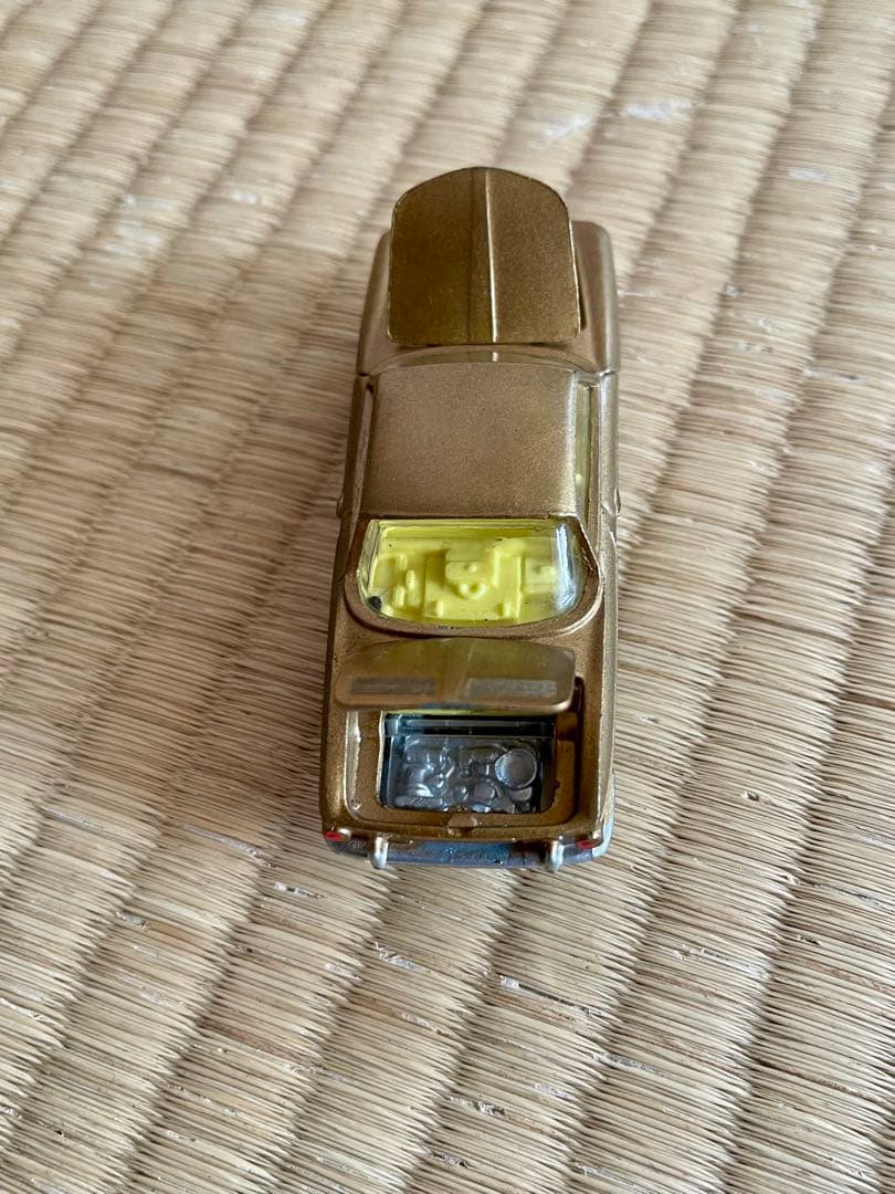 ミニカー Corgi Toys Volkswagen 1500 Karmann Ghia