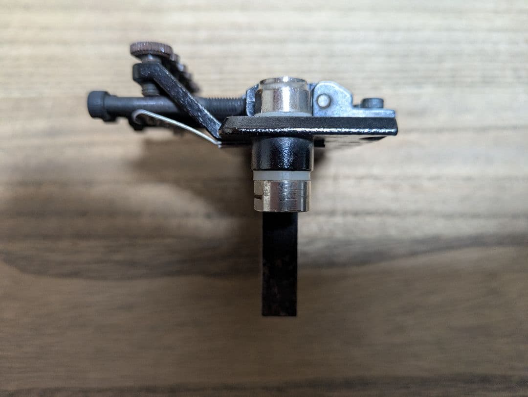 ギター GFORCE TREMOLO SYSTEM