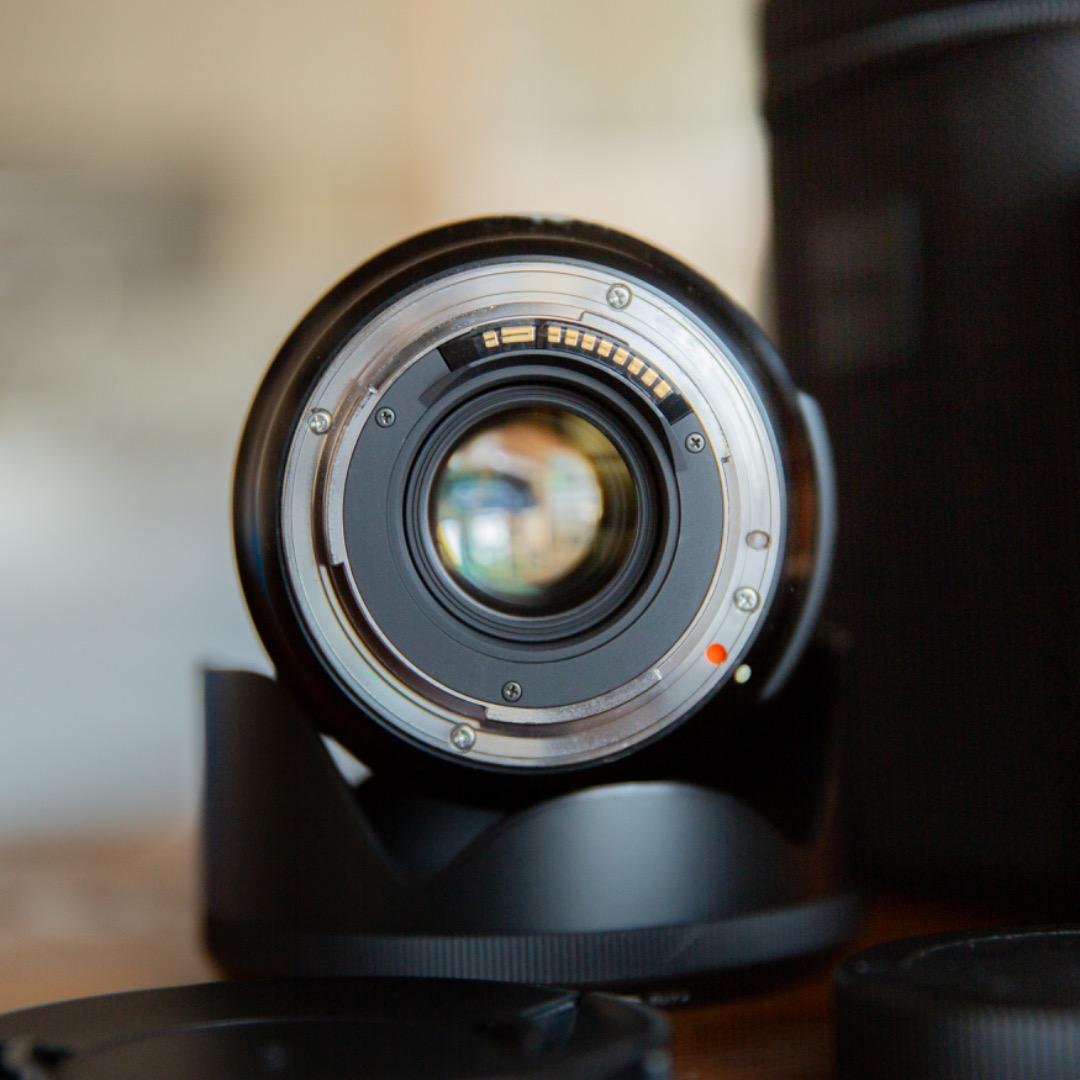 【美品】siguma 24-105mm F4 DG EFレンズ