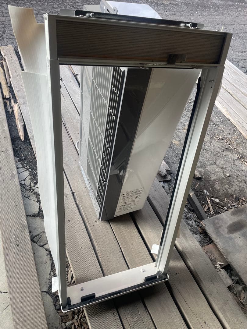 コイズミ　窓用 ルームエアコン KAW-1994 リモコン付き 2019年製