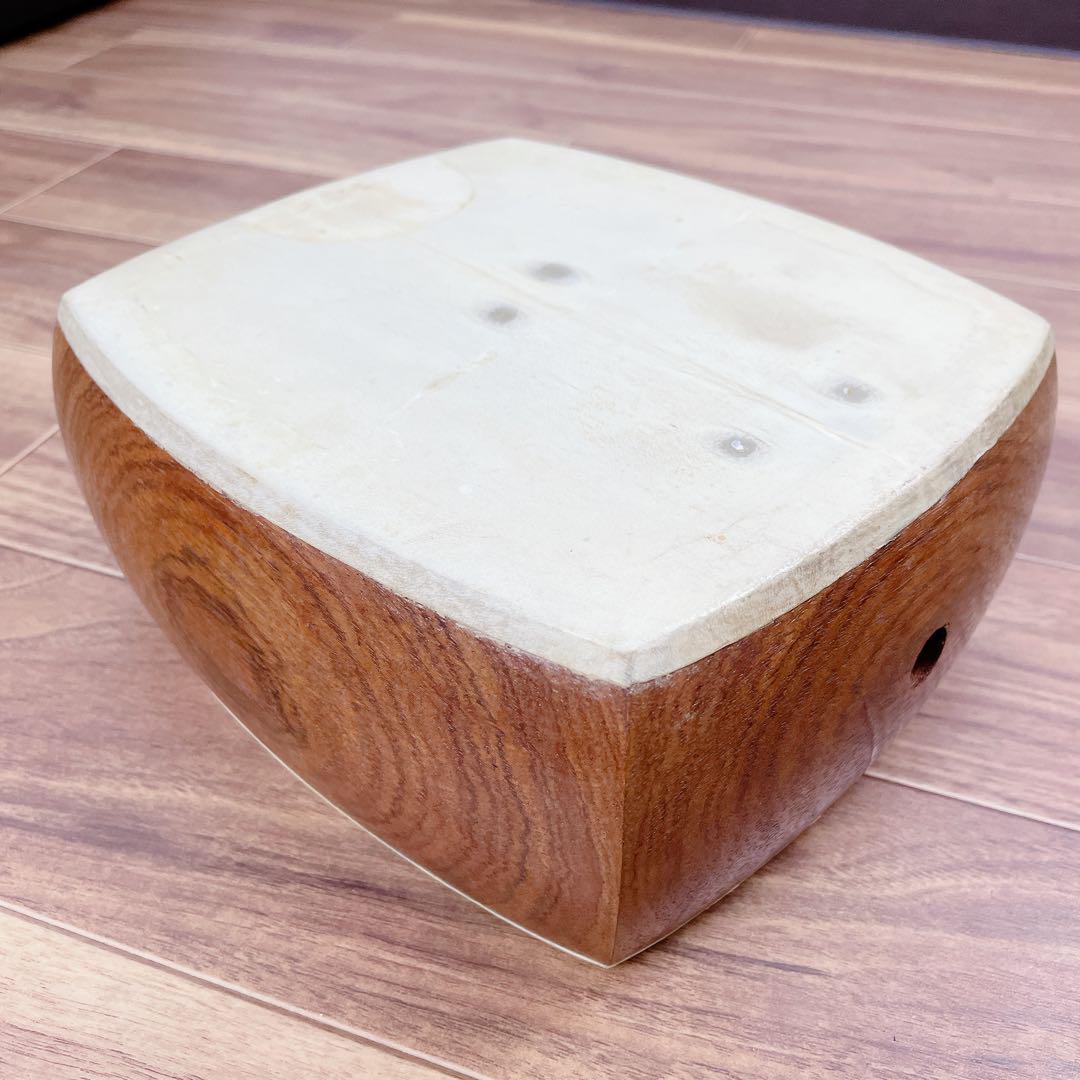 三味線 トチ紅木 綾杉胴 細棹 一本溝 猫皮 天然素材糸巻き 和楽器