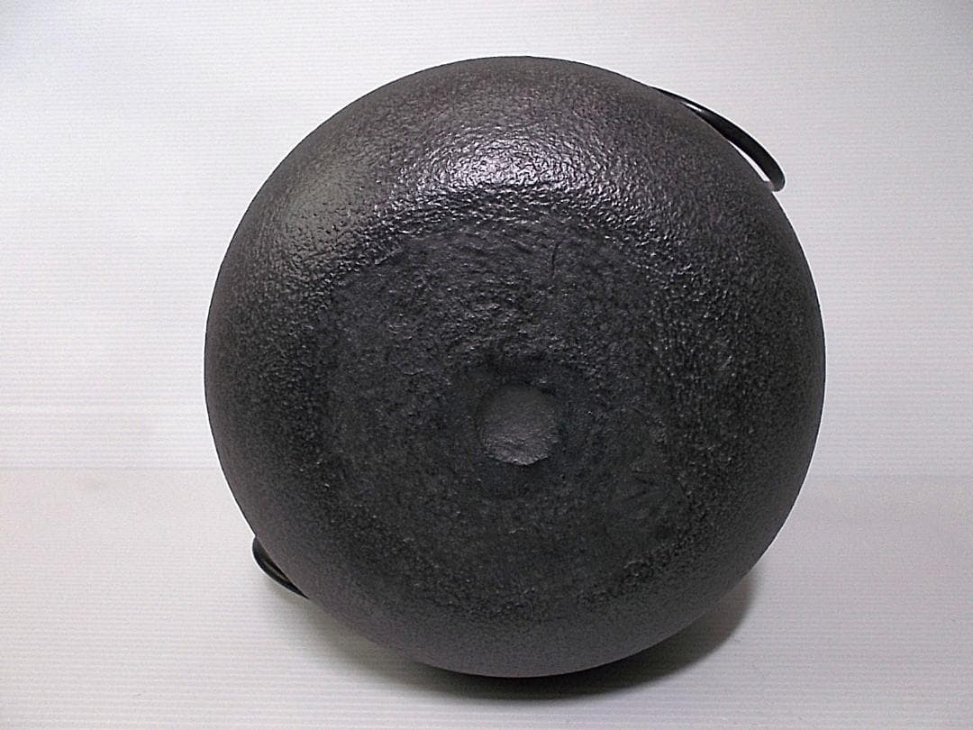 未使用 茶道具 釜師:佐藤清光 亀甲紋棗茶釜 釜環 大き目の茶釜です 送料込み