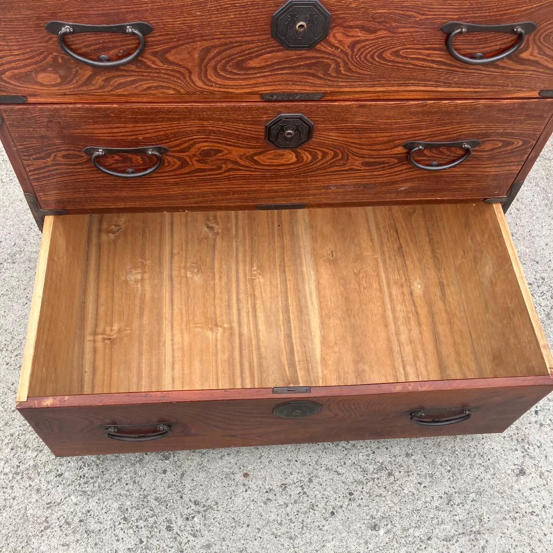 ② 昭和レトロ 古家具 大型 仙台箪笥 4段 引き出し時代箪笥 古家具ビンテージ