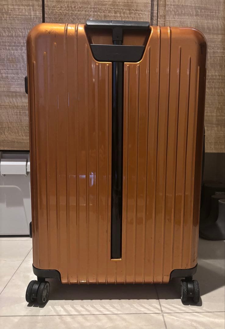 最終値下げ【リモア】サルサエアー 63L インカゴールド4輪