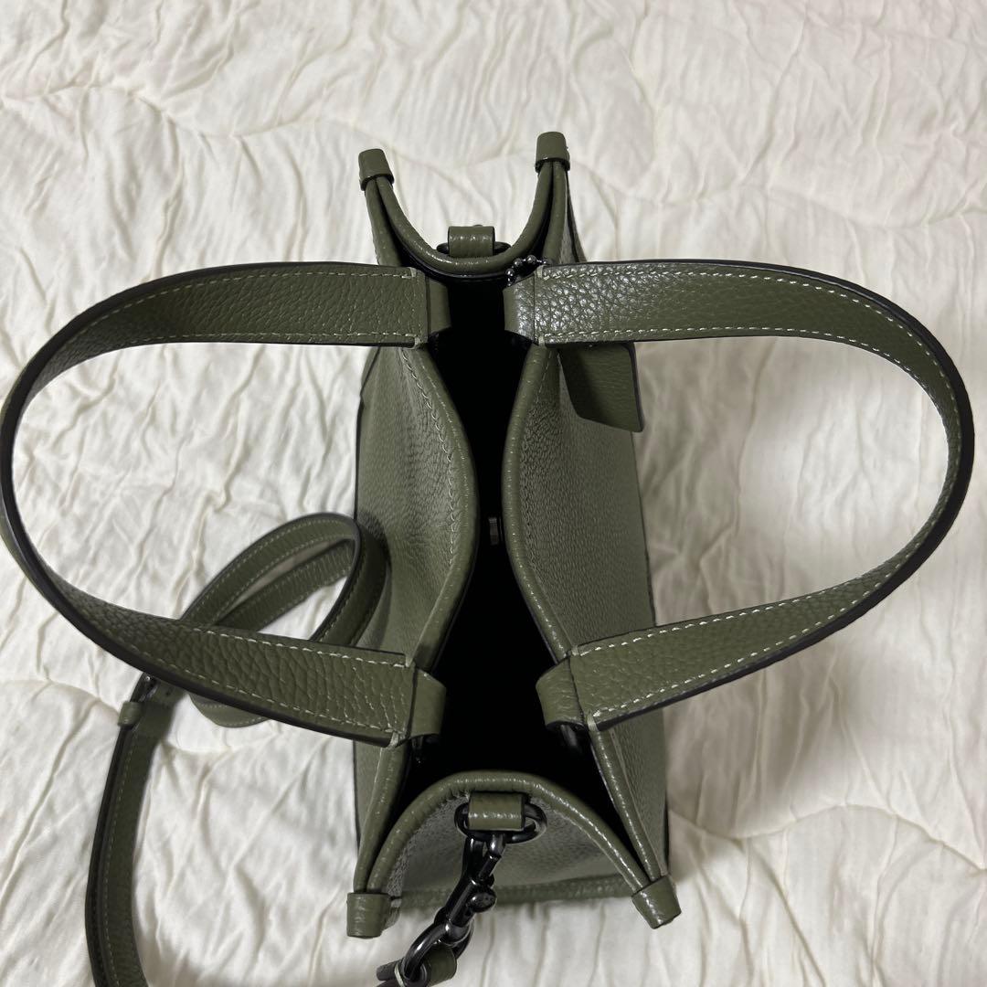 コーチ　オリーブグリーン レザー ショルダーバッグ