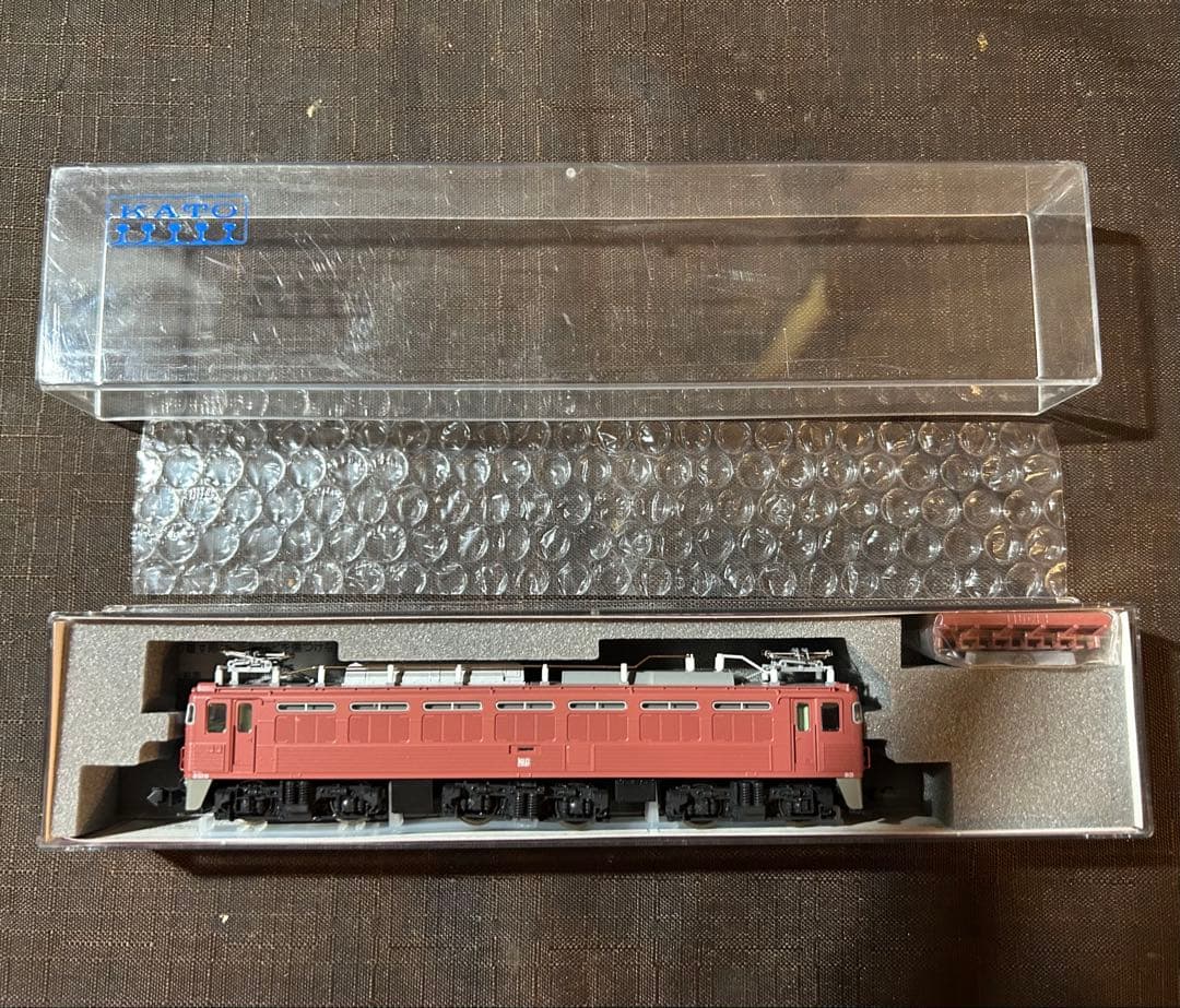 KATO EF81 300 ローズピンク塗装タイプ