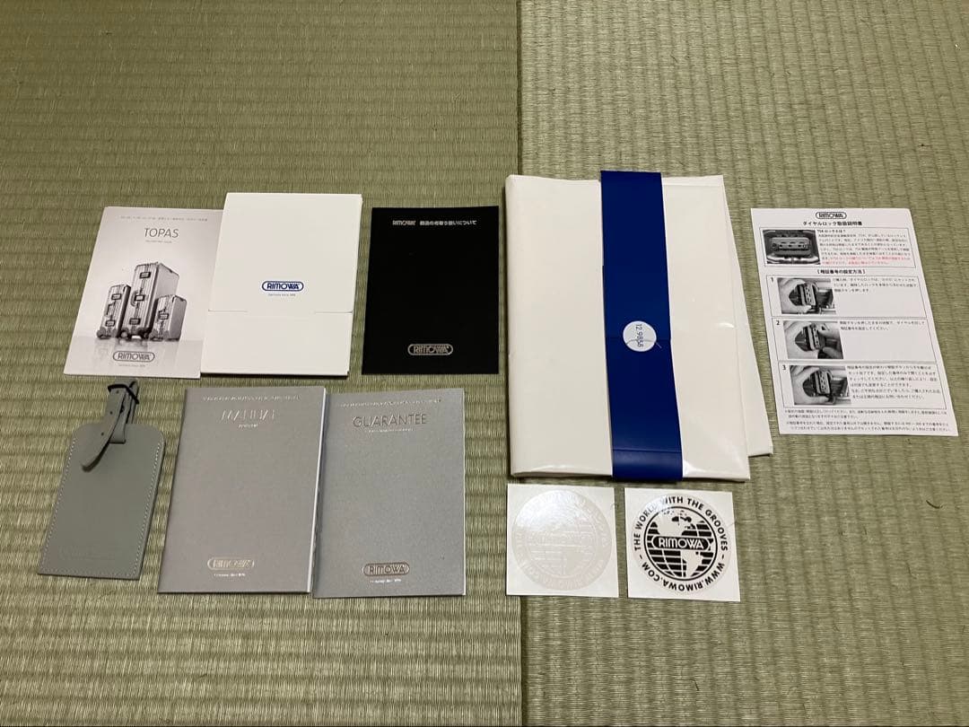週末限定値下げ‼️廃盤　RIMOWA リモワ トパーズ 98L シルバー正規品