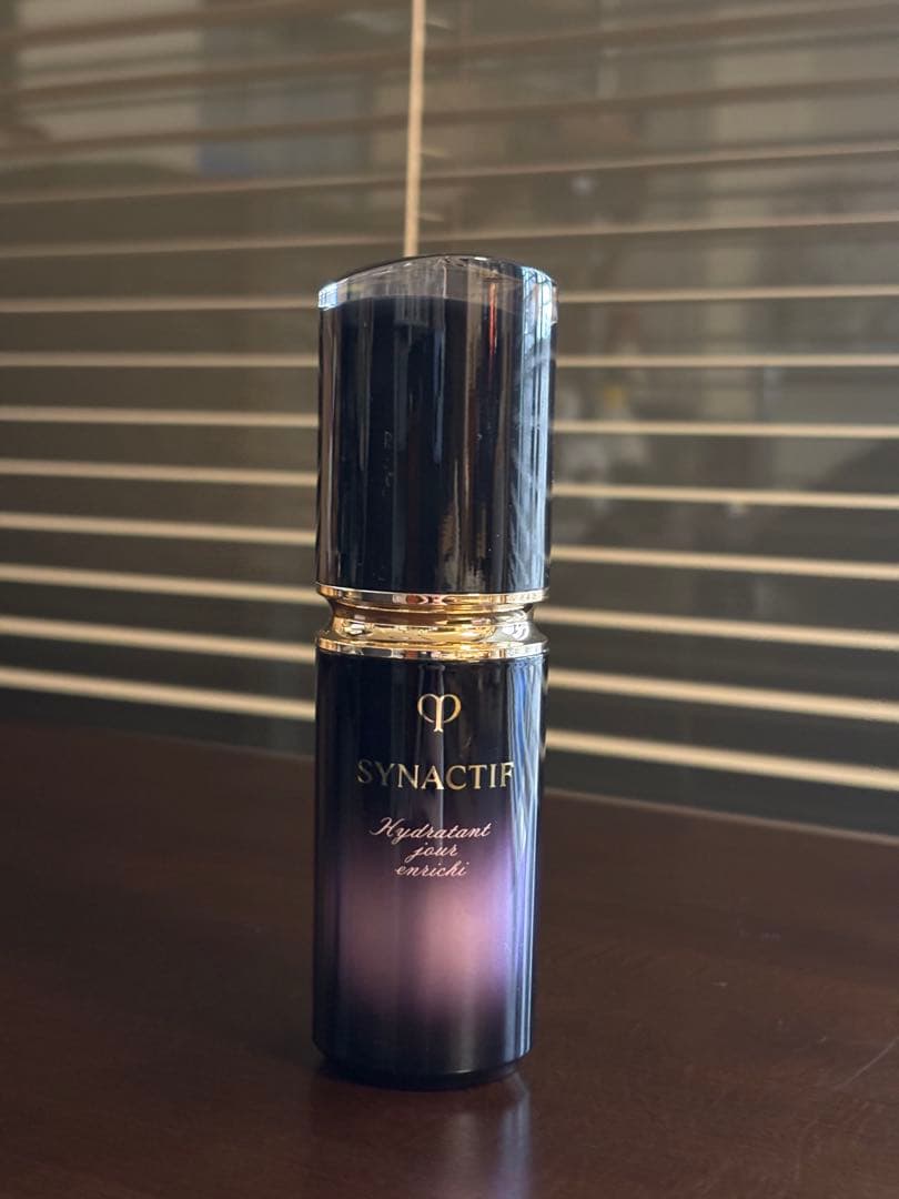 クレドポーボーテ　シナクティフ　イドラタンジュール　アンリシn 日中美容液