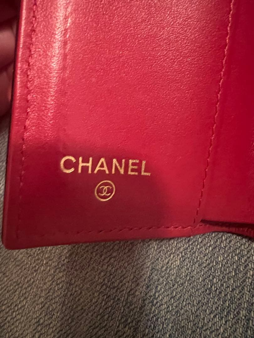 CHANEL マトラッセ スモールフラップウォレット 三つ折り CC ラムスキン