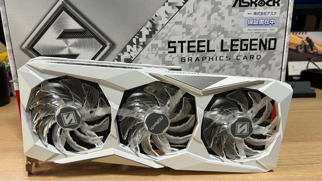 グラフィックボード・グラボ・ビデオカード RX7800 XT 16GB Steel Legend