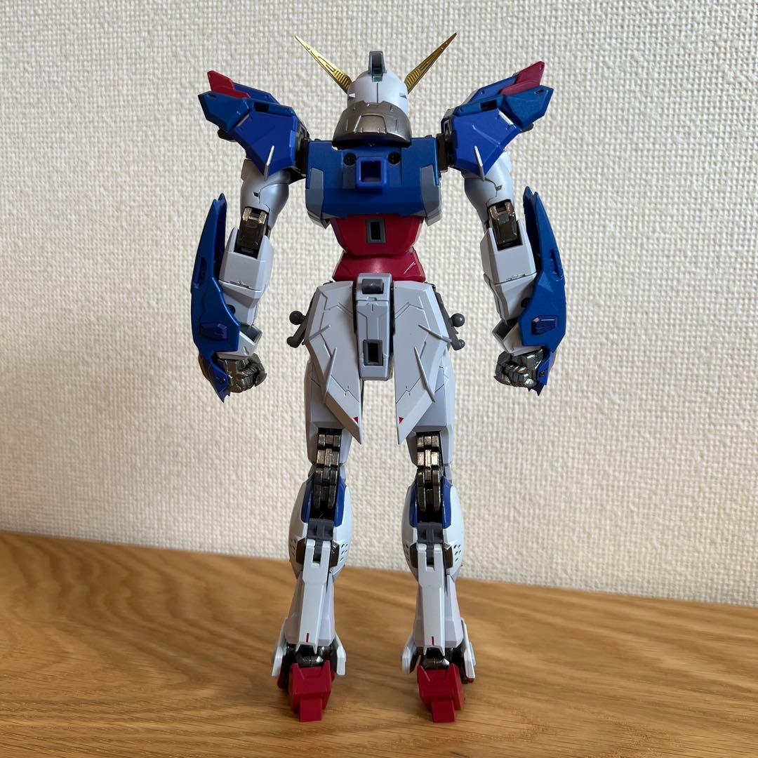 メタルビルド　デスティニーガンダム　2024