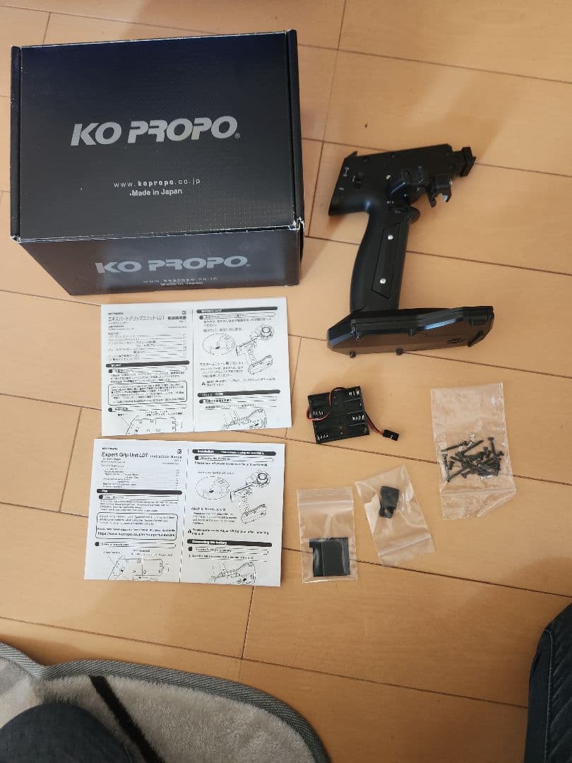 ラジコン ミニッツ KO PROPO LTDトリガー 純正バッテリー 値下げ
