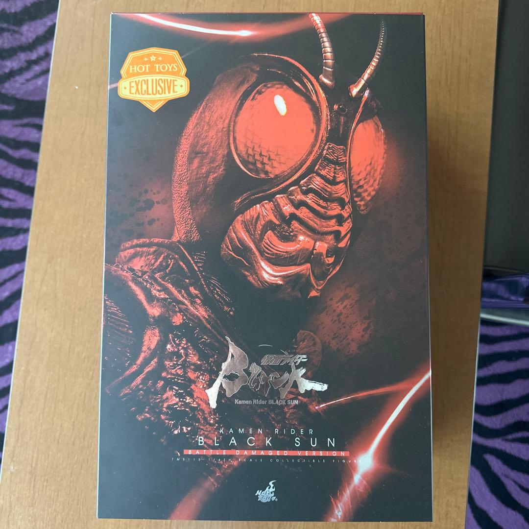 ホットトイズ仮面ライダーBLACKSUN バトルダメージver