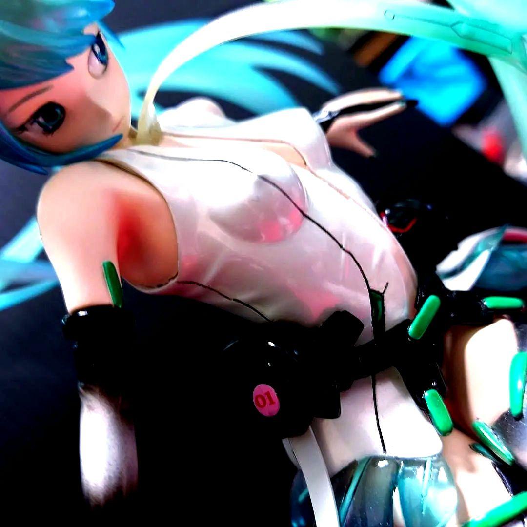 一点物　初音ミク　ガレージキット　完成品　ハンドメイド　一点物　フィギュア