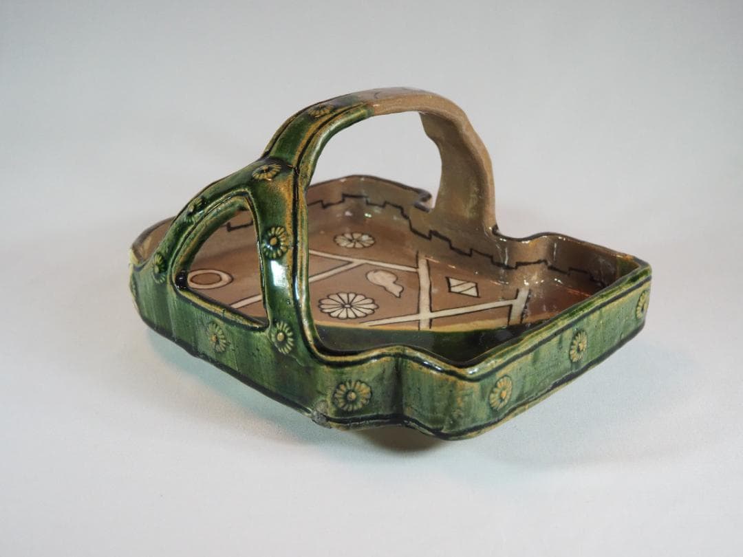 加藤十右衛門造『赤織部手鉢』（共箱）