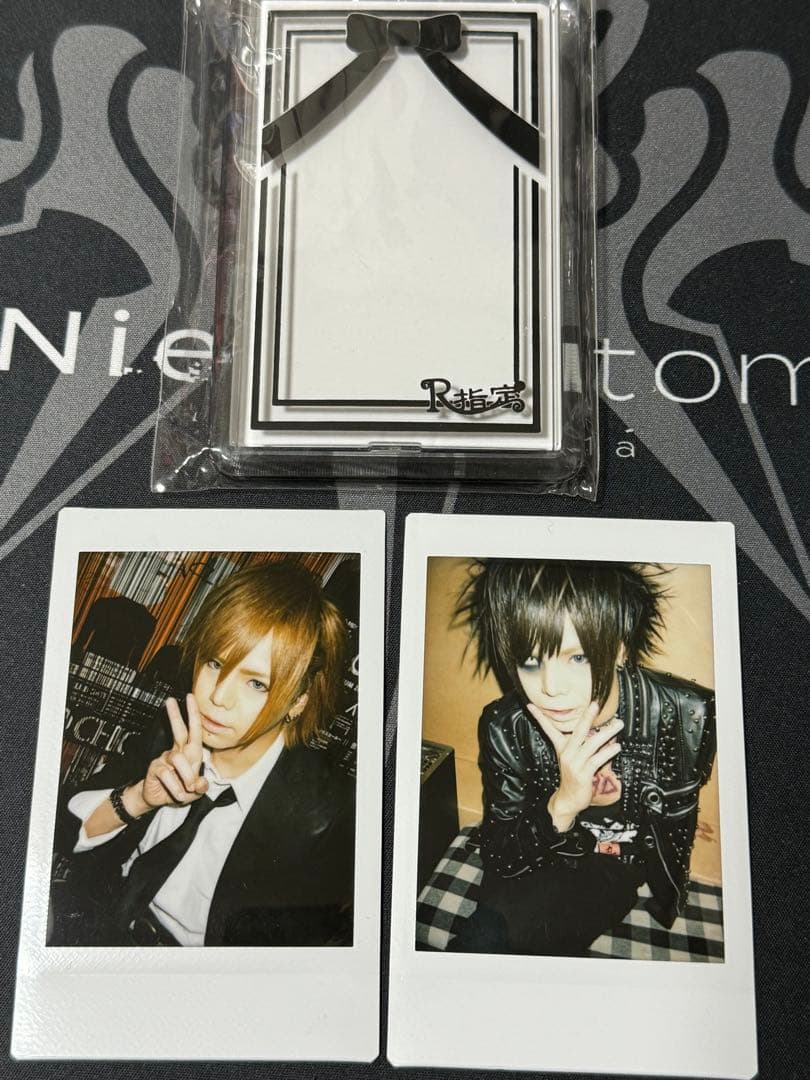 R指定 さよならR指定 グッズ チェキ ケース キーホルダー マモ ２枚