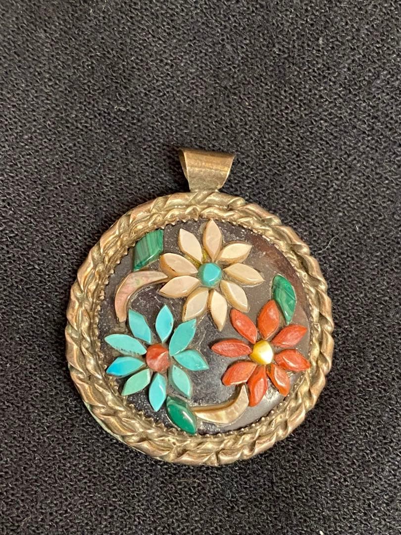 激レア　インディアンジュエリー　ズニ族　ペンダント　トップ　vintage