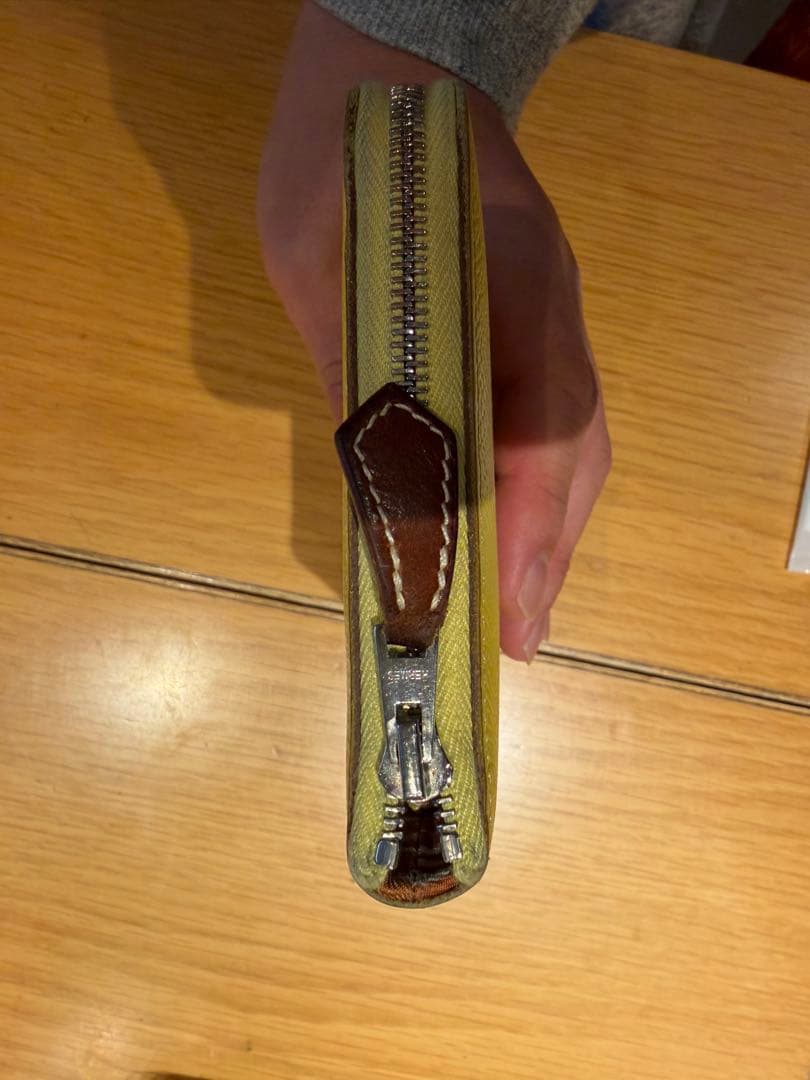 HERMES イエロー 長財布 箱付き