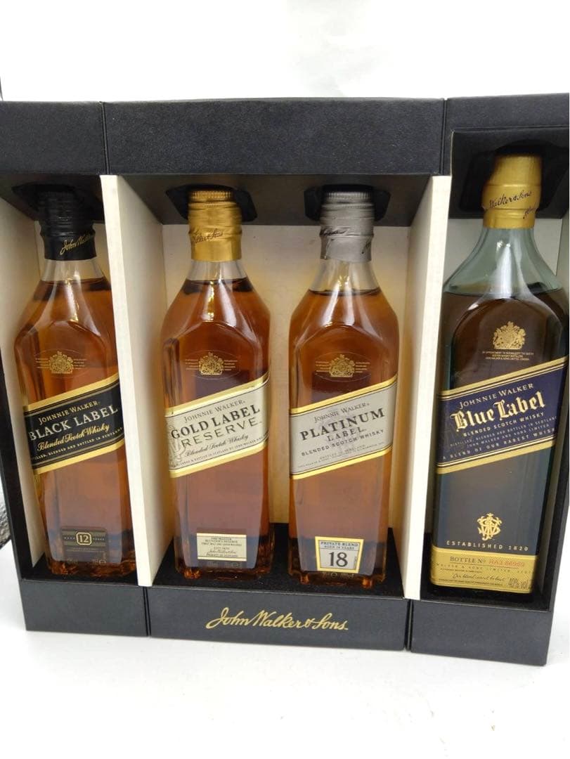 Johnnie Walker コレクション ウイスキー 200ml 4本 箱入り