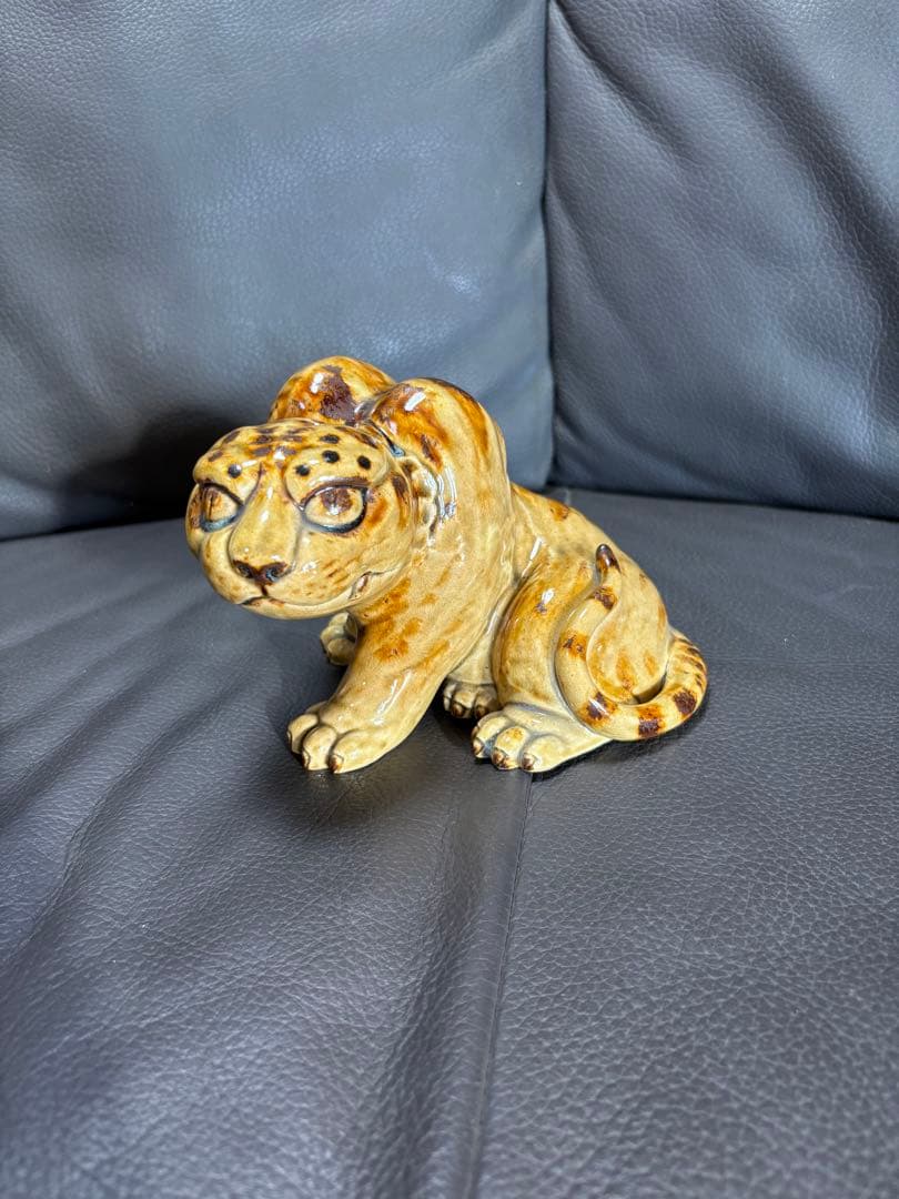 動物　置物