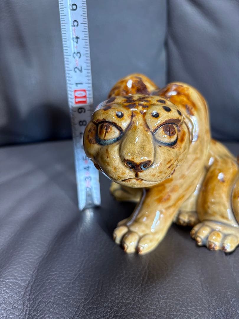 動物　置物