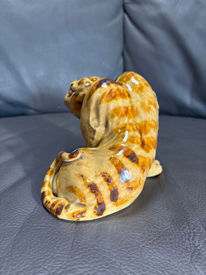 動物　置物