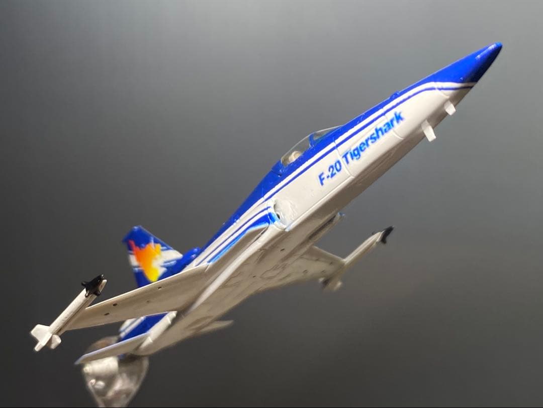 【ロビーページ】エリア88 F-20タイガーシャーク最終回仕様