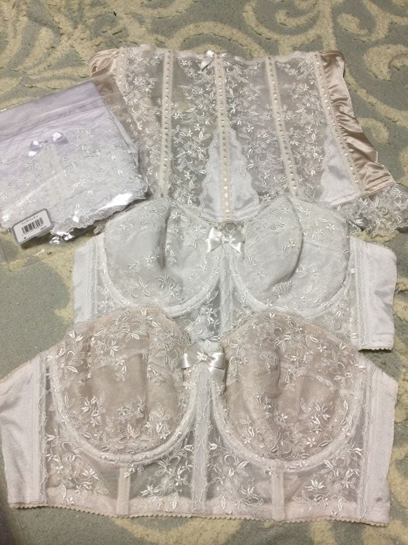 セモアブライダルインナーセット　E75 D75