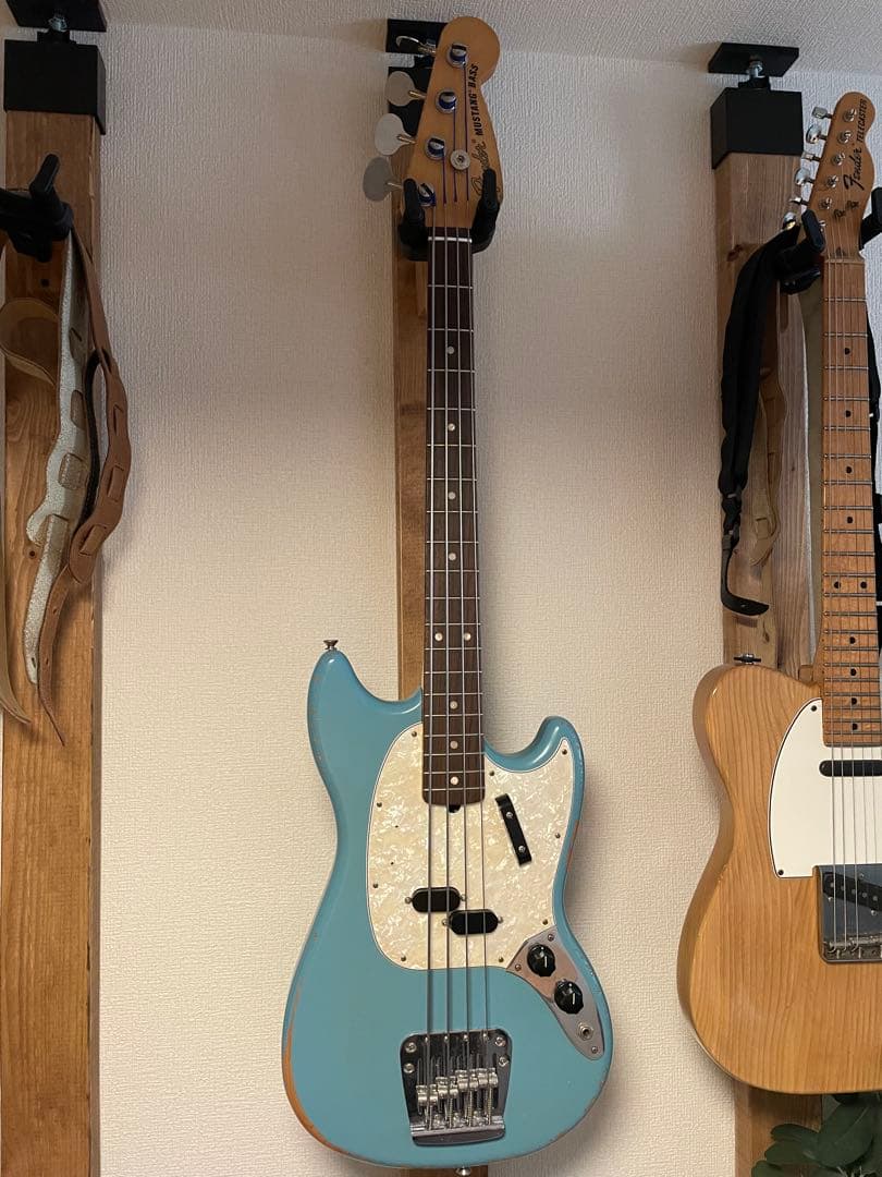 ベース Fender ROAD WORN JMJ MustangBass